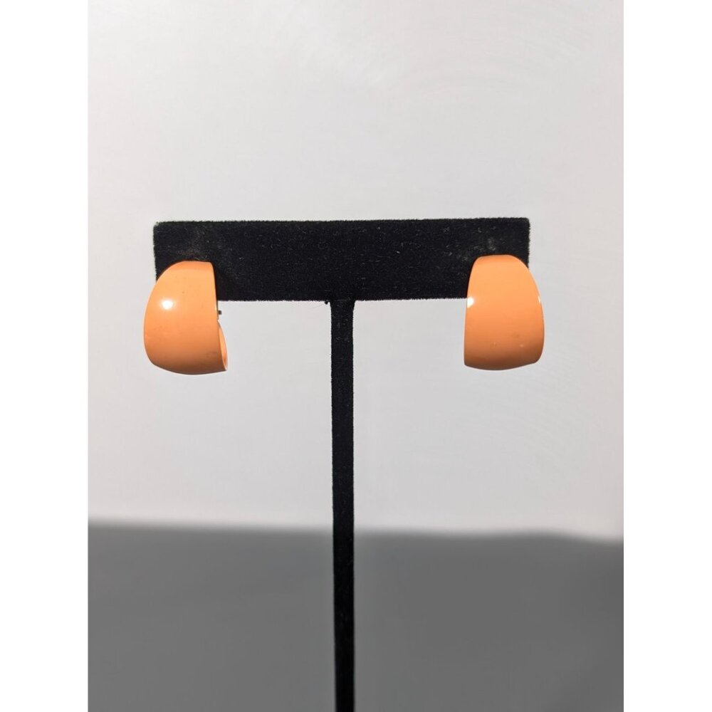 Vintage Napier Orange Peach Metal Hoop Earrings Screw Back CLip‎
